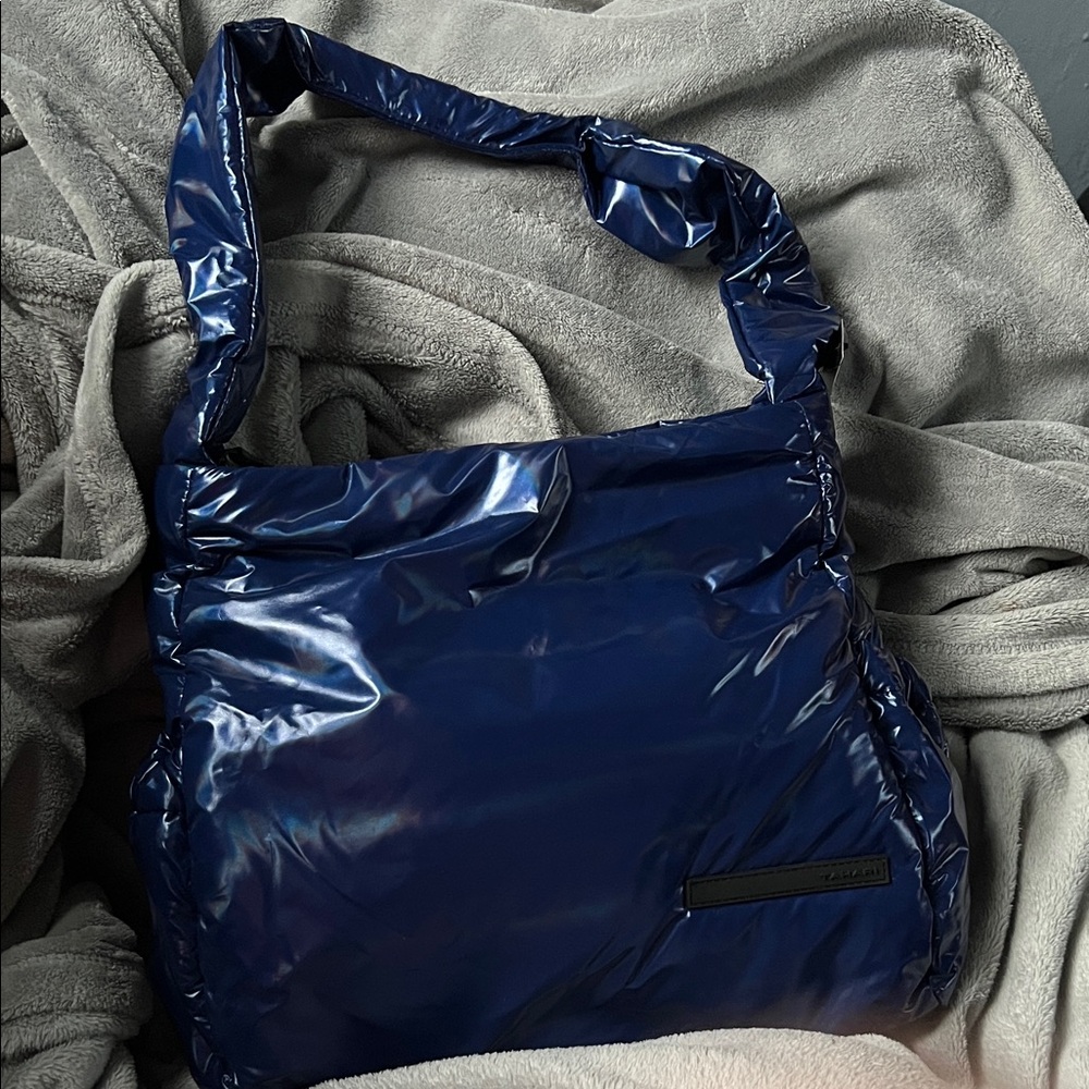 TAHARI hobo bag - Navy puffer - NWT
